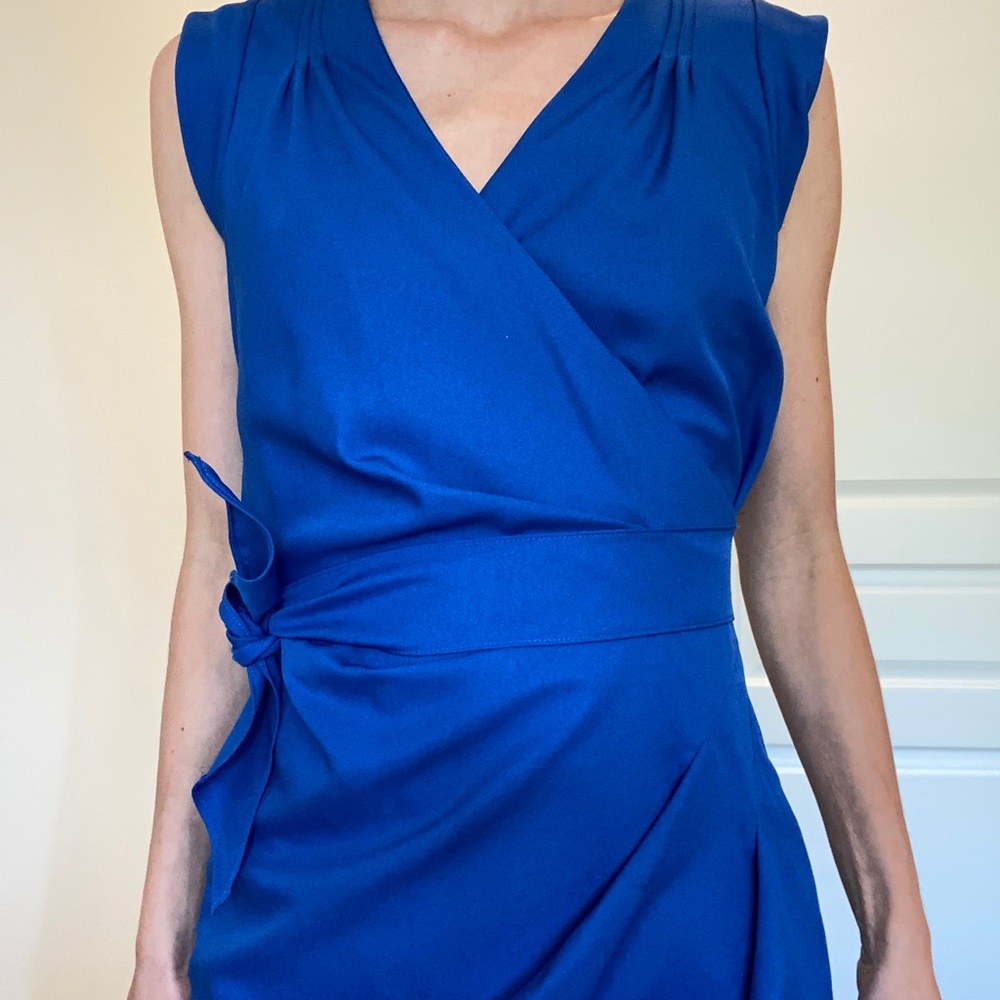 Ark & Co royal blue structured tie dress. Size 0